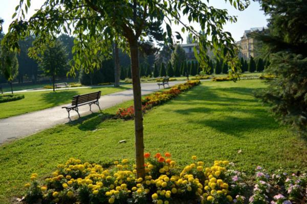 Bohemian Quarter / City Park, Free Parking Apartman Szkopje Kültér fotó